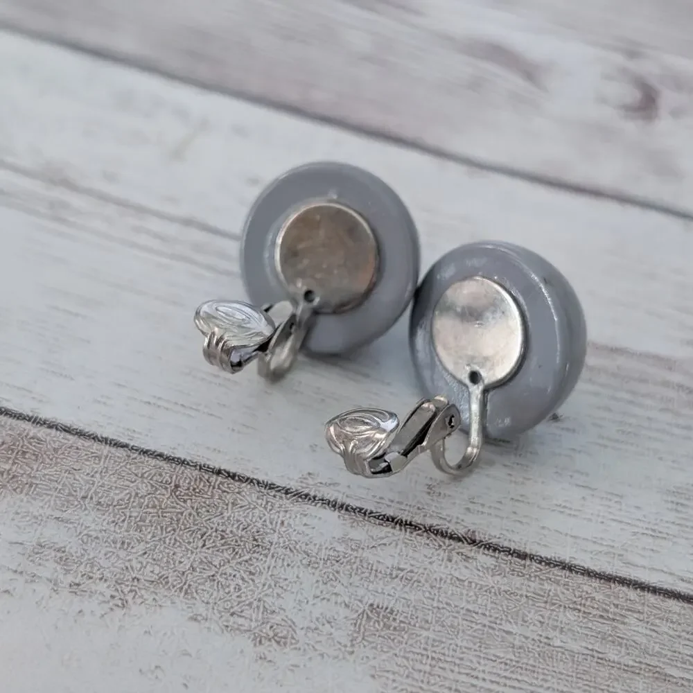 Bundle of 3 Vintage Clip On Earrings - Retro - White, Green, Grey